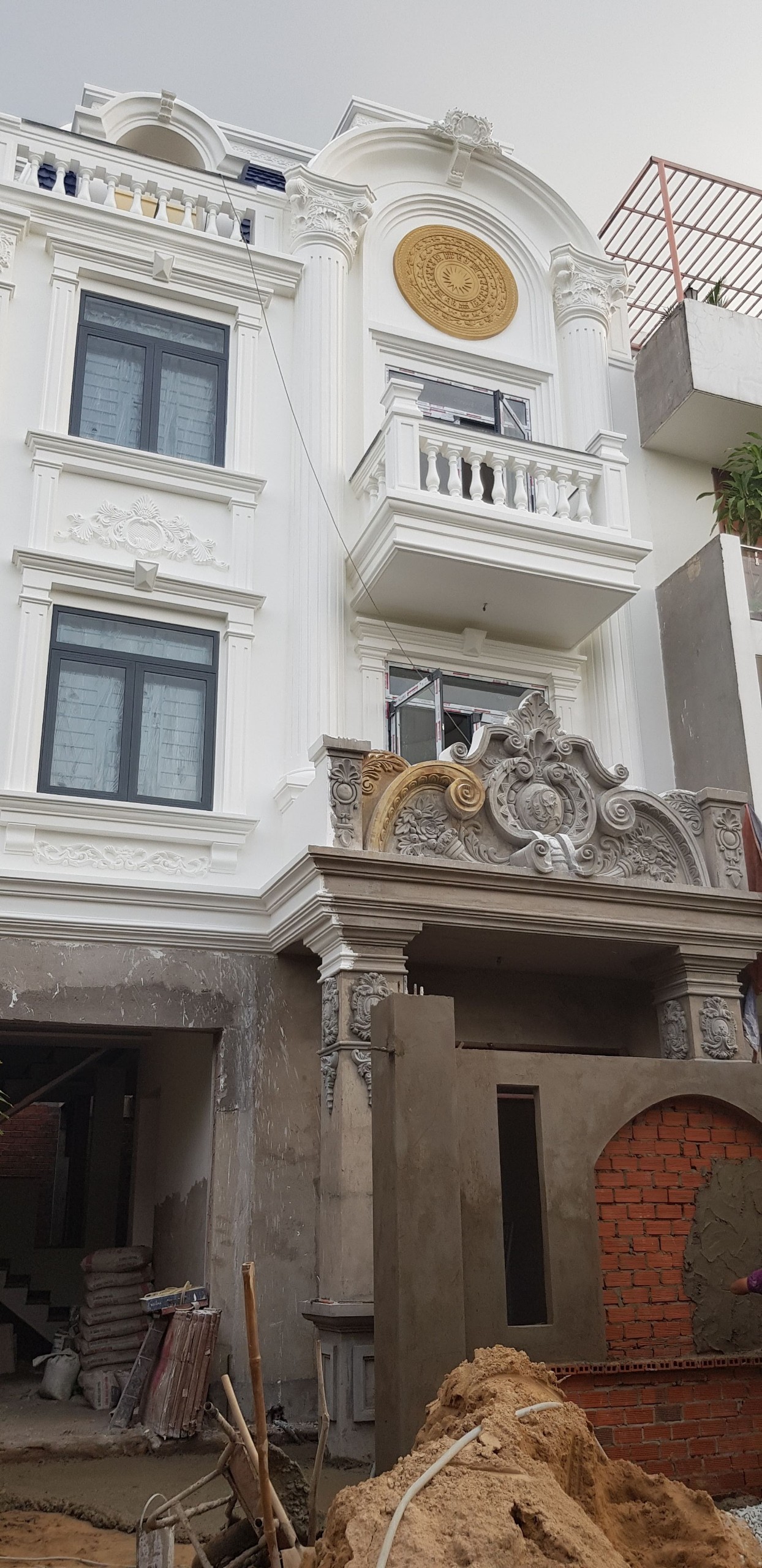 CÔNG TY TNHH THIẾT KẾ XÂY DỰNG Hưng Phát