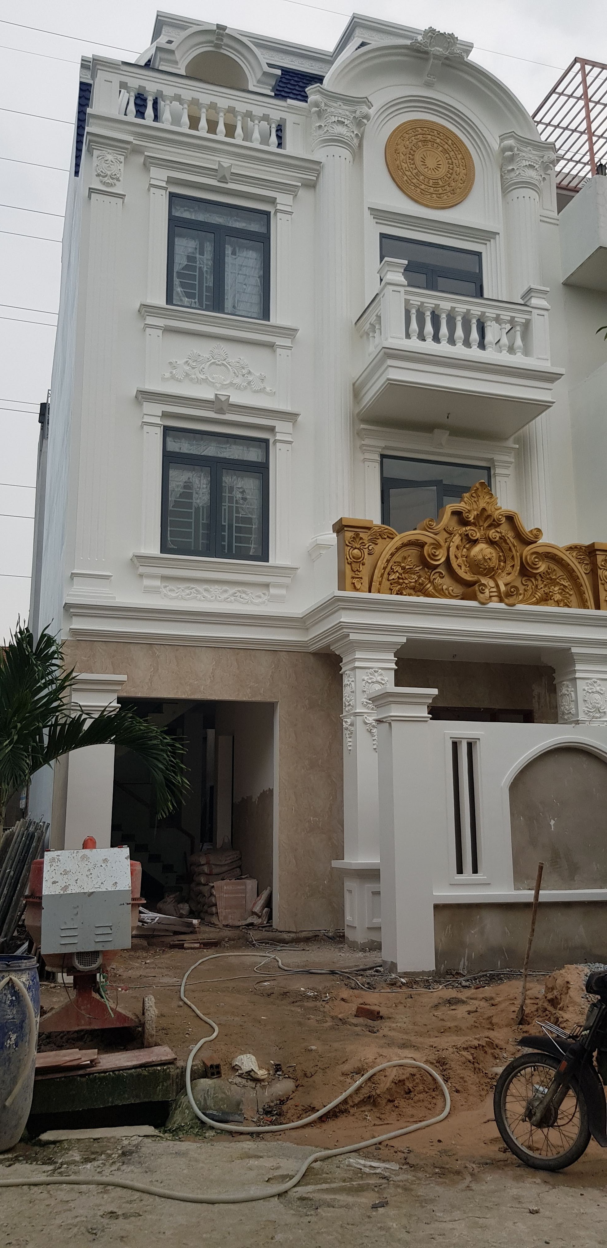 CÔNG TY TNHH THIẾT KẾ XÂY DỰNG Hưng Phát