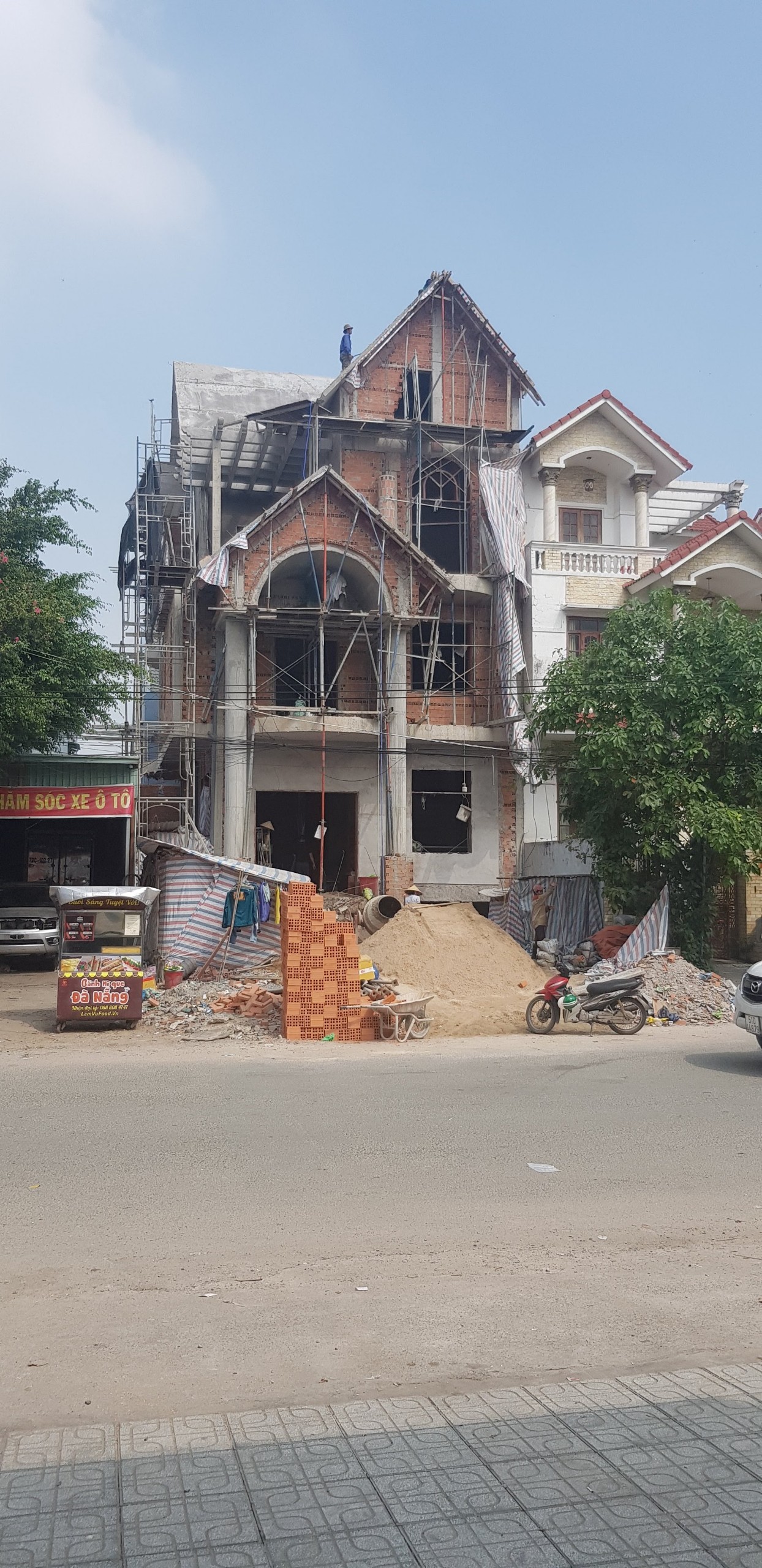 CÔNG TY TNHH THIẾT KẾ XÂY DỰNG Hưng Phát